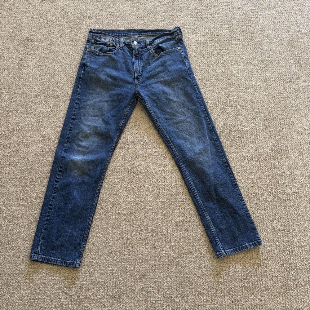 Vintage Levis 505 Jeans Mens 36x32 Blue Medium Wash Straight Zip Fly Regular Fit